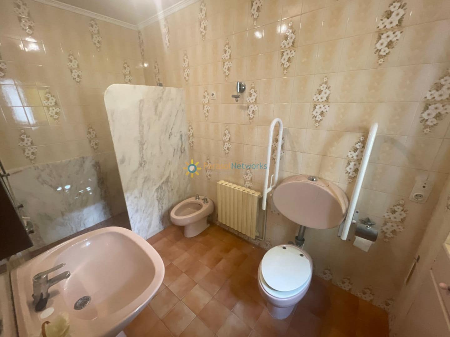 Casa de 11 habitaciones en Aielo de Malferit en venta - 165.000 € (Ref: 9404574)