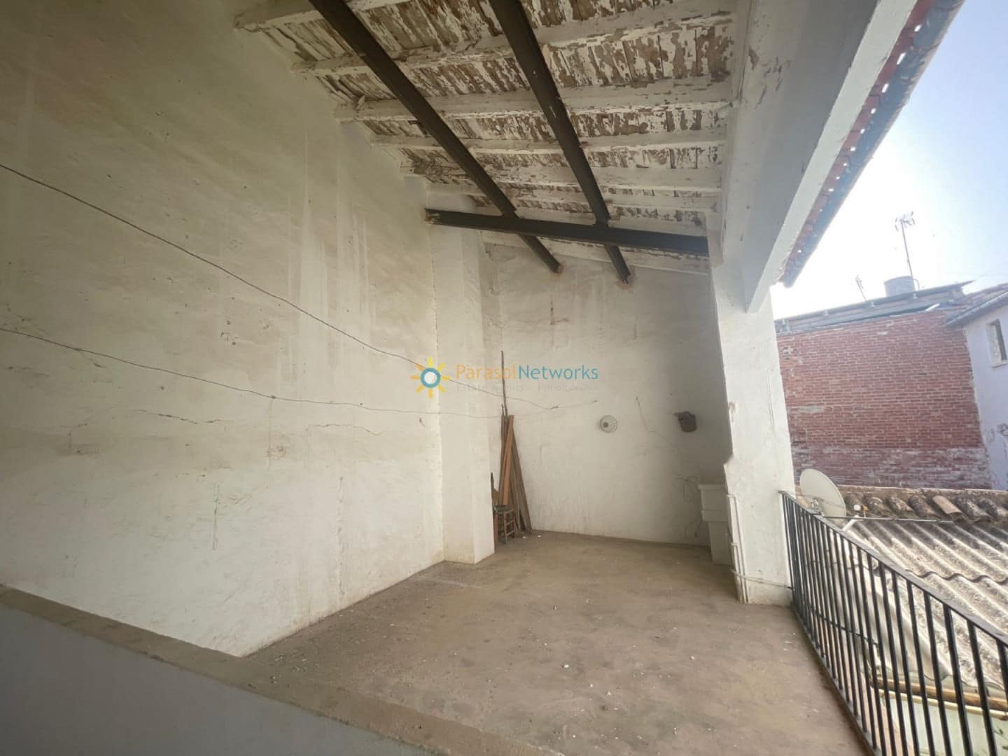 Casa de 11 habitaciones en Aielo de Malferit en venta - 165.000 € (Ref: 9404574)