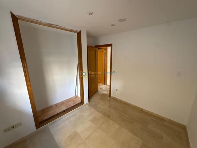 3 bedroom Apartment for sale in Daimús with pool - € 215,000 (Ref: 9405869)