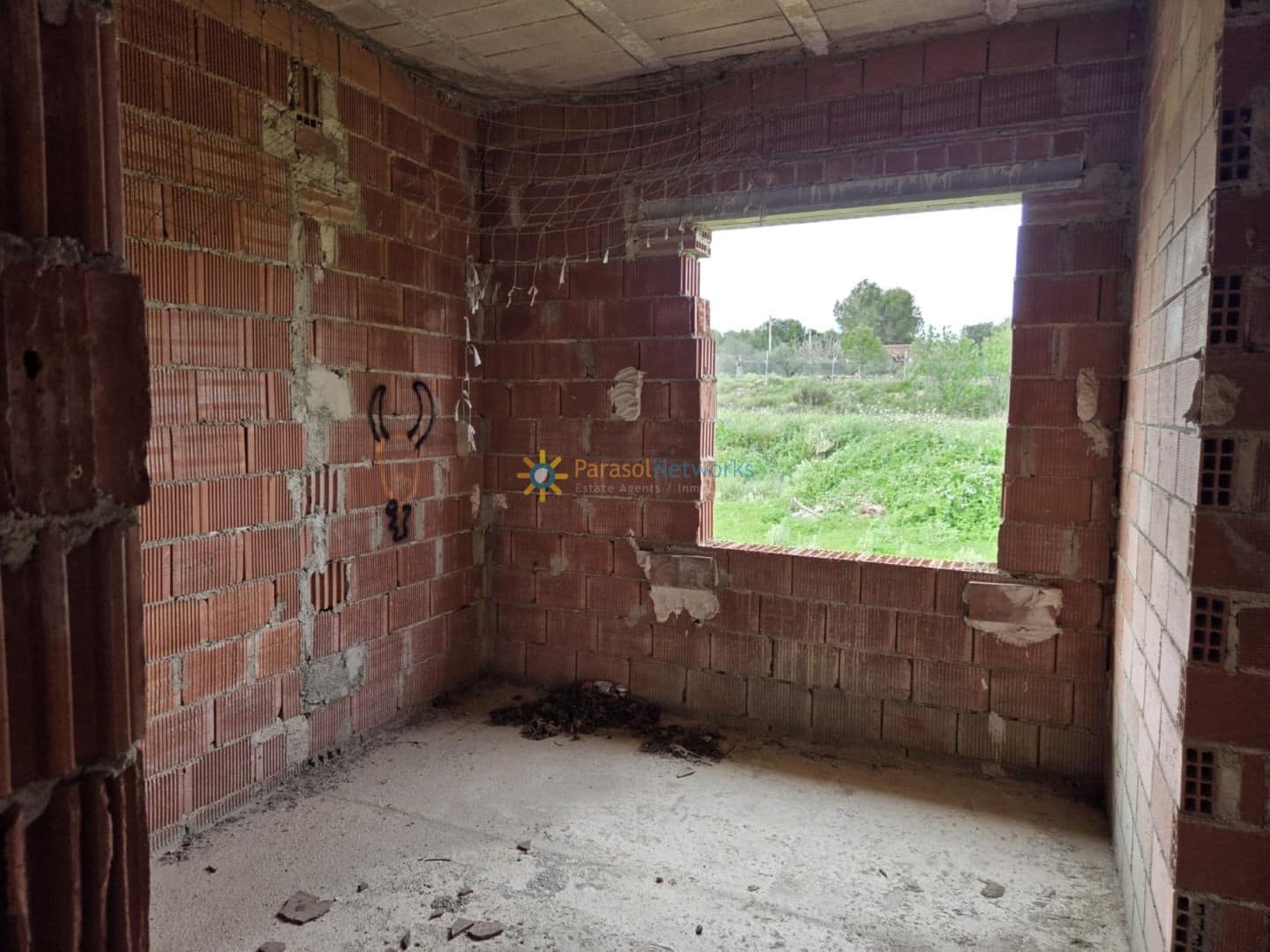 3 soverom Villa til salgs i Beniganim med garasje - € 115 000 (Ref: 9413254)