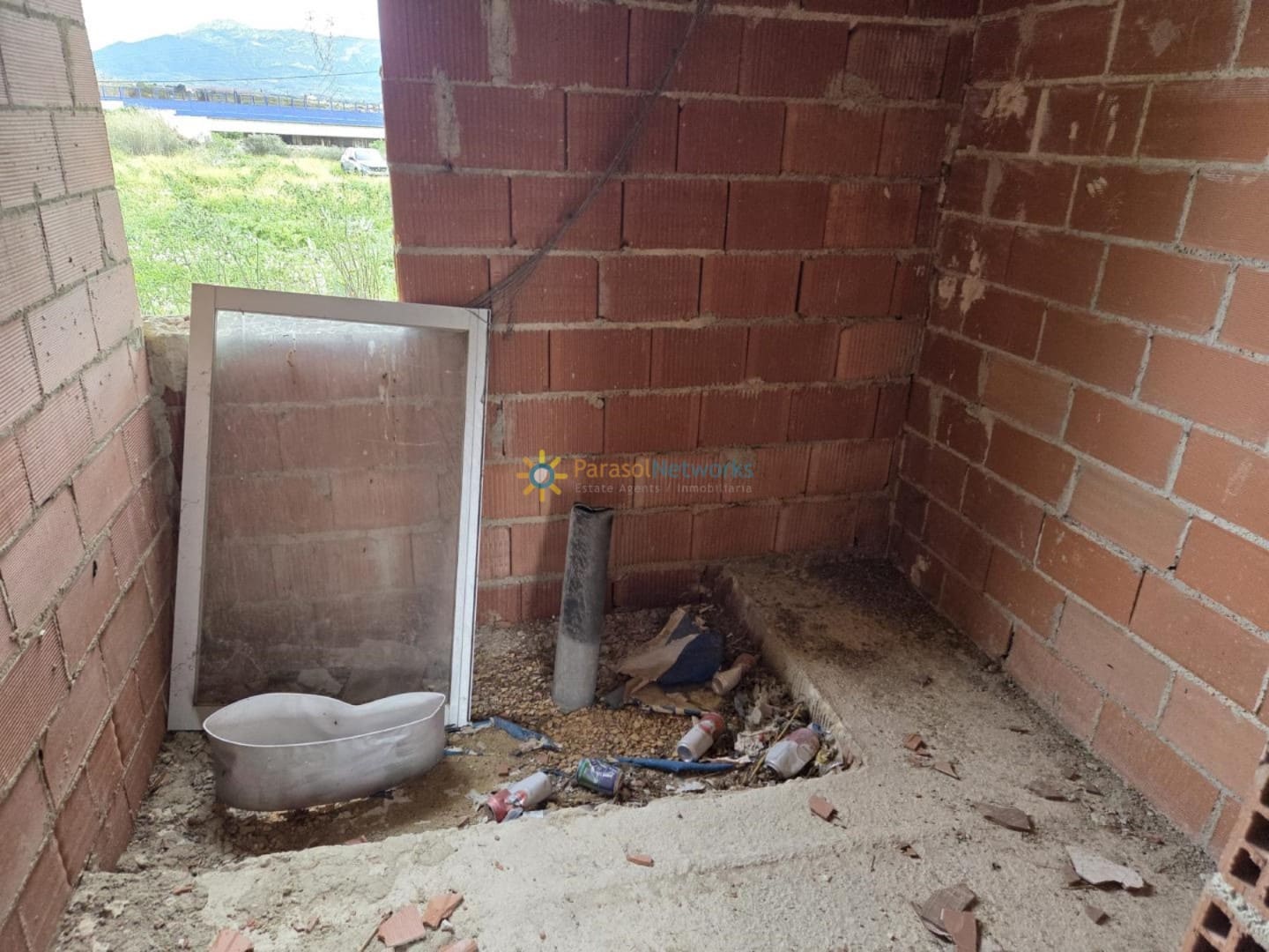 3 soverom Villa til salgs i Beniganim med garasje - € 115 000 (Ref: 9413254)