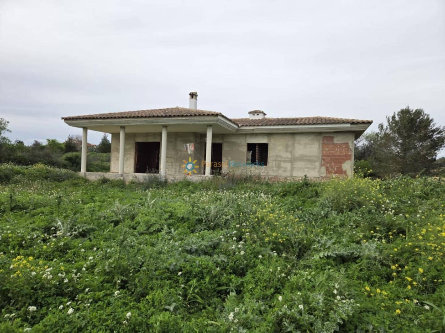 3 soverom Villa til salgs i Beniganim med garasje - € 115 000 (Ref: 9413254)