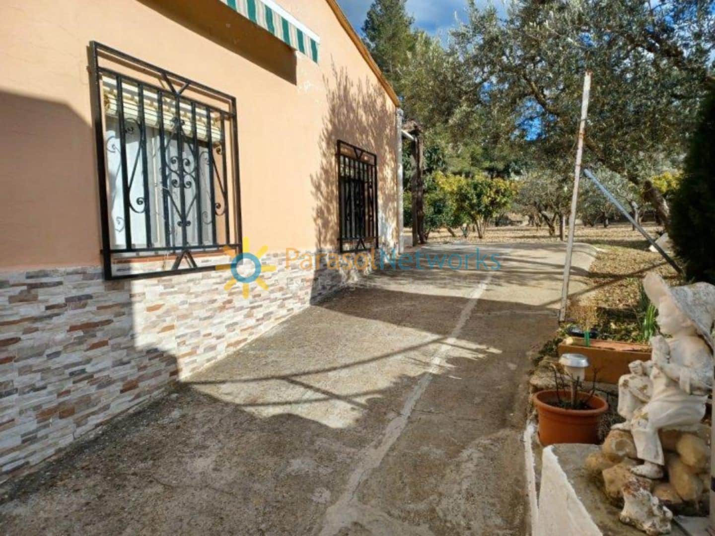 2 chambre Villa/Maison à vendre à Ontinyent avec piscine garage - 168 000 € (Ref: 9415088)