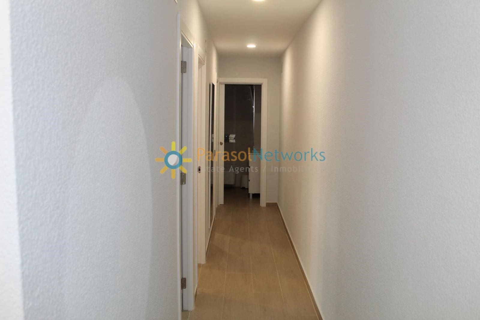 3 Zimmer Wohnung zu vermieten in Gandia mit Garage - 650 € (Ref: 9418784)