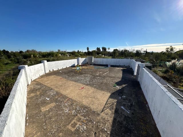 Villa til salgs i Bellreguard med garasje - € 75 000 (Ref: 9418785)