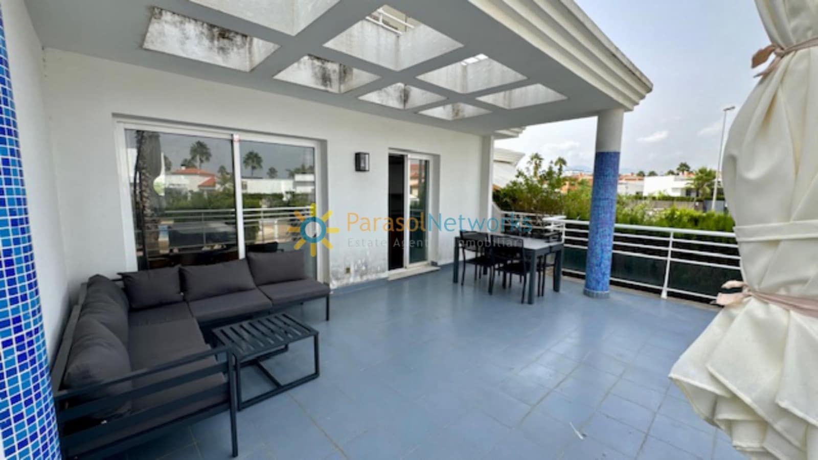 1 soveværelse Studio til leje i Oliva med swimmingpool garage - € 850 (Ref: 9418787)