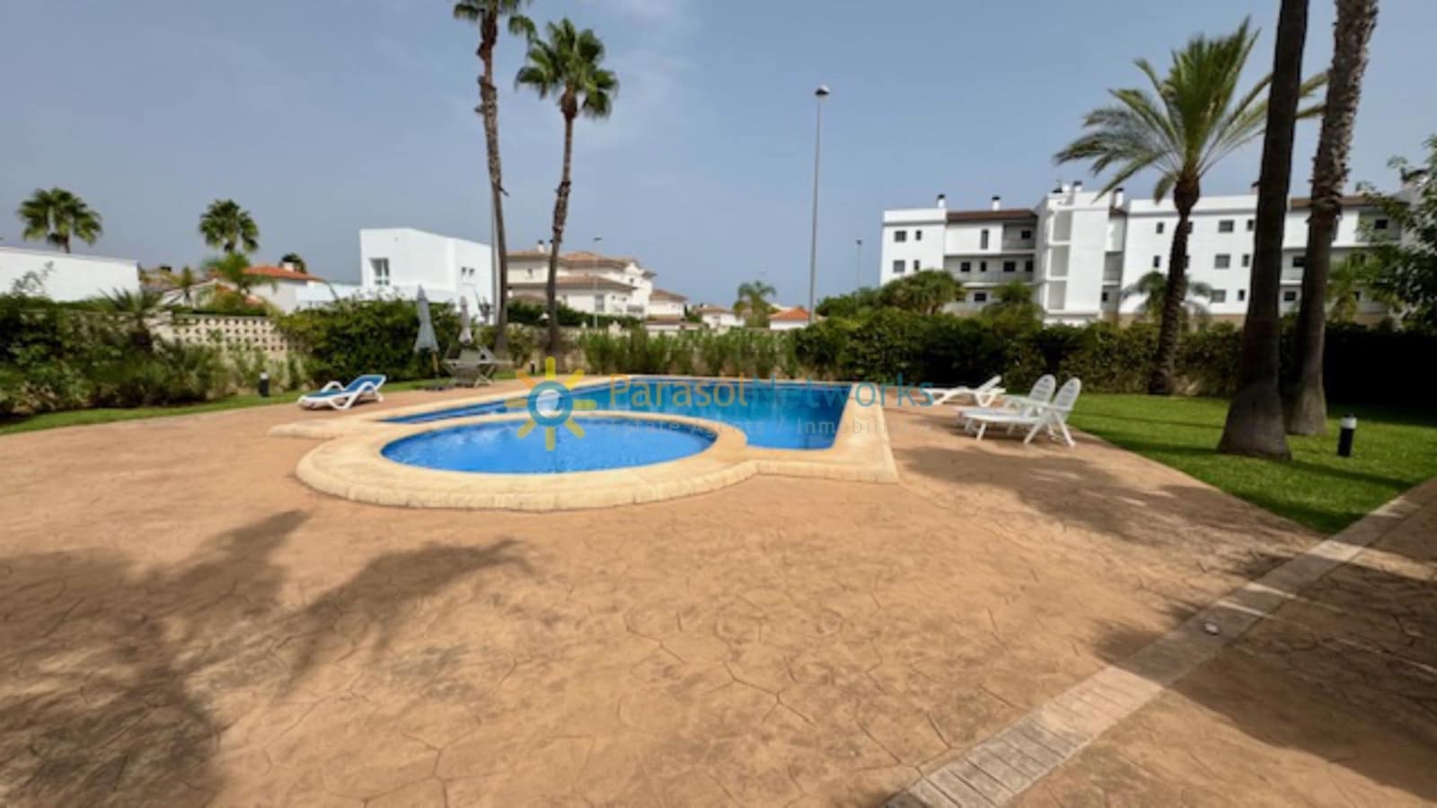 1 soveværelse Studio til leje i Oliva med swimmingpool garage - € 850 (Ref: 9418787)