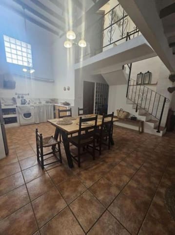 3 bedroom Townhouse for rent in Oliva Pueblo, Oliva - € 800 (Ref: 9418792)