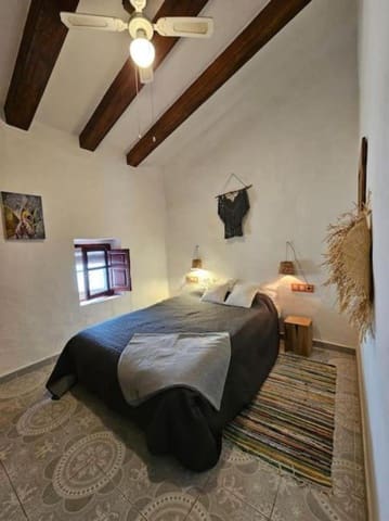 3 bedroom Townhouse for rent in Oliva Pueblo, Oliva - € 800 (Ref: 9418792)