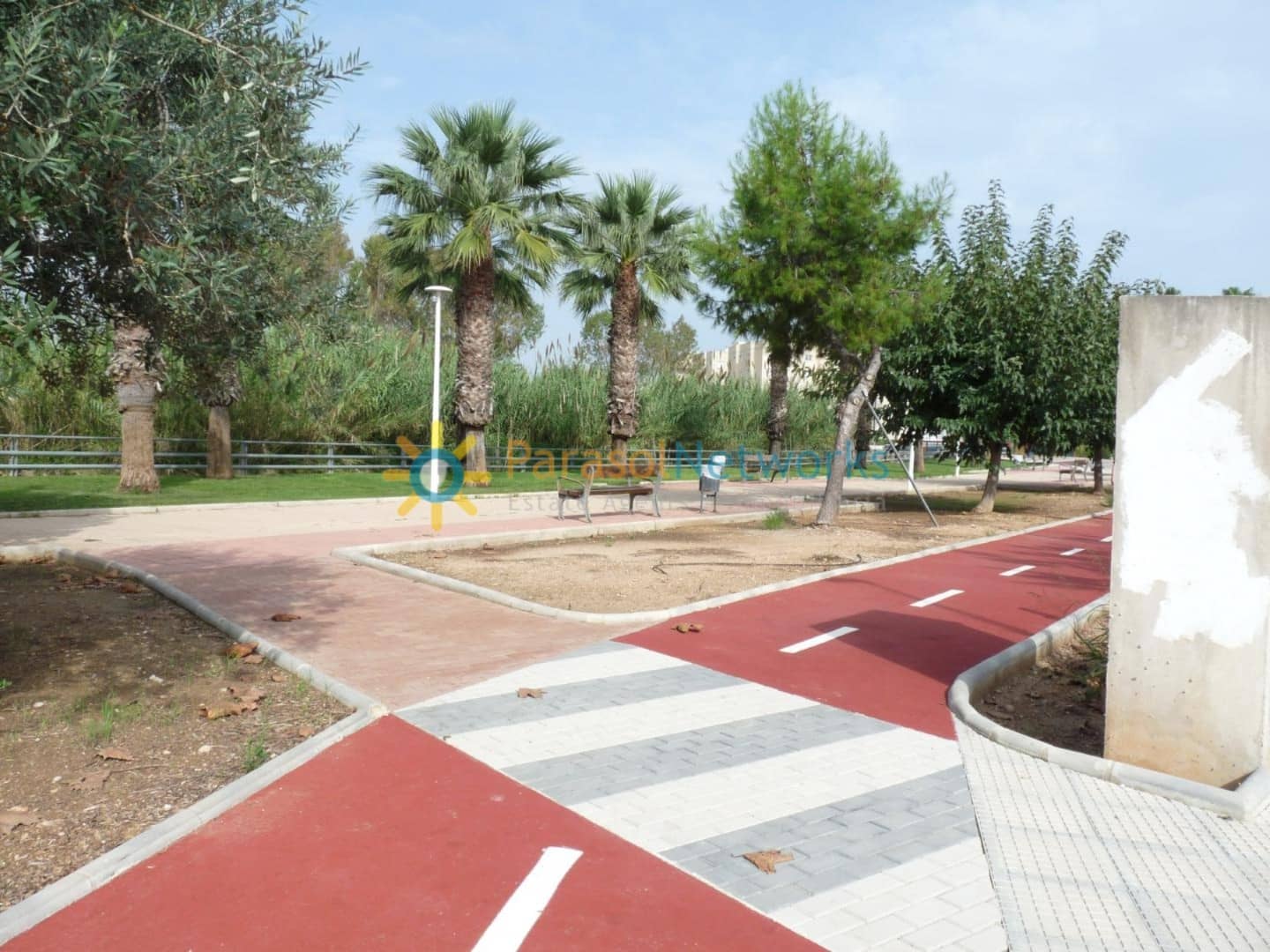 Ubebygd land til salgs i Guardamar de la Safor - € 210 000 (Ref: 9418793)