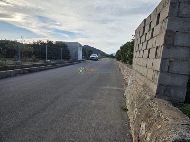 Undeveloped Land for sale in Oliva Pueblo, Oliva - € 15,000 (Ref: 9420665)