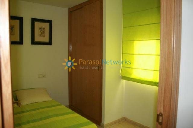 2 bedroom Apartment for rent in Piles - € 570 (Ref: 9428942)