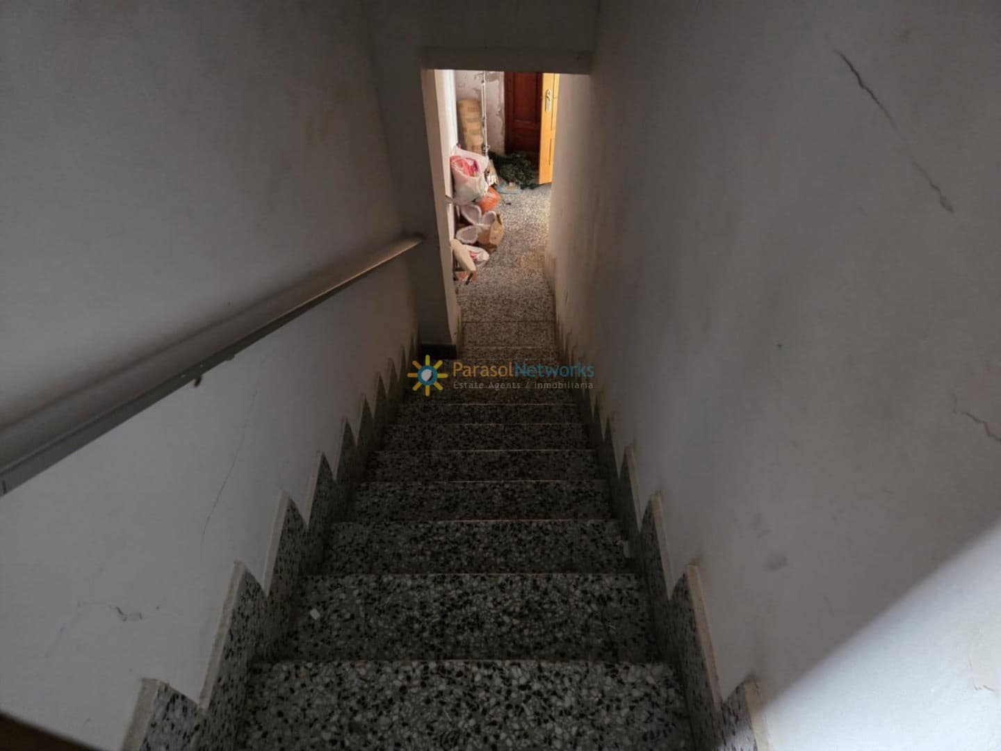 4 bedroom Townhouse for sale in Alqueria de la Comtessa with garage - € 190,000 (Ref: 9431916)