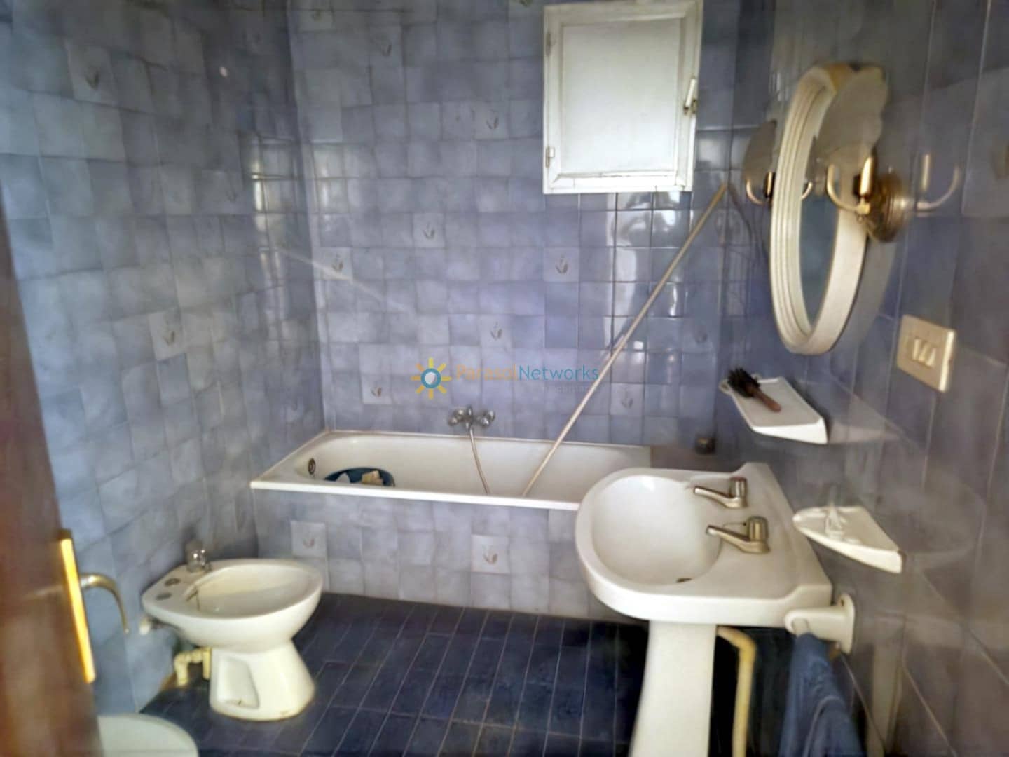 4 bedroom Townhouse for sale in Alqueria de la Comtessa with garage - € 190,000 (Ref: 9431916)