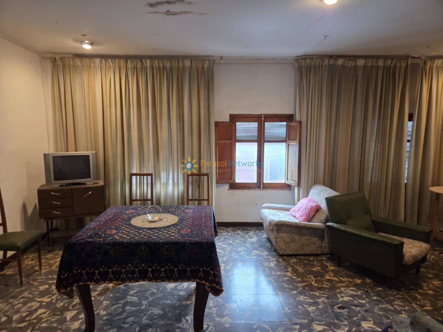 4 bedroom Townhouse for sale in Alqueria de la Comtessa with garage - € 190,000 (Ref: 9431916)