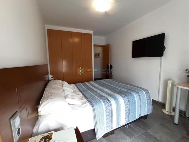 3 chambre Appartement à vendre à Oliva avec garage - 179 000 € (Ref: 9436279)