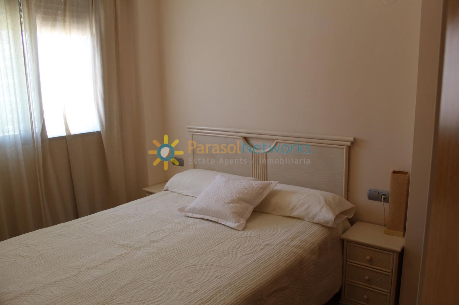 3 bedroom Apartment for rent in Guardamar de la Safor with pool garage - € 1,200 (Ref: 9446741)