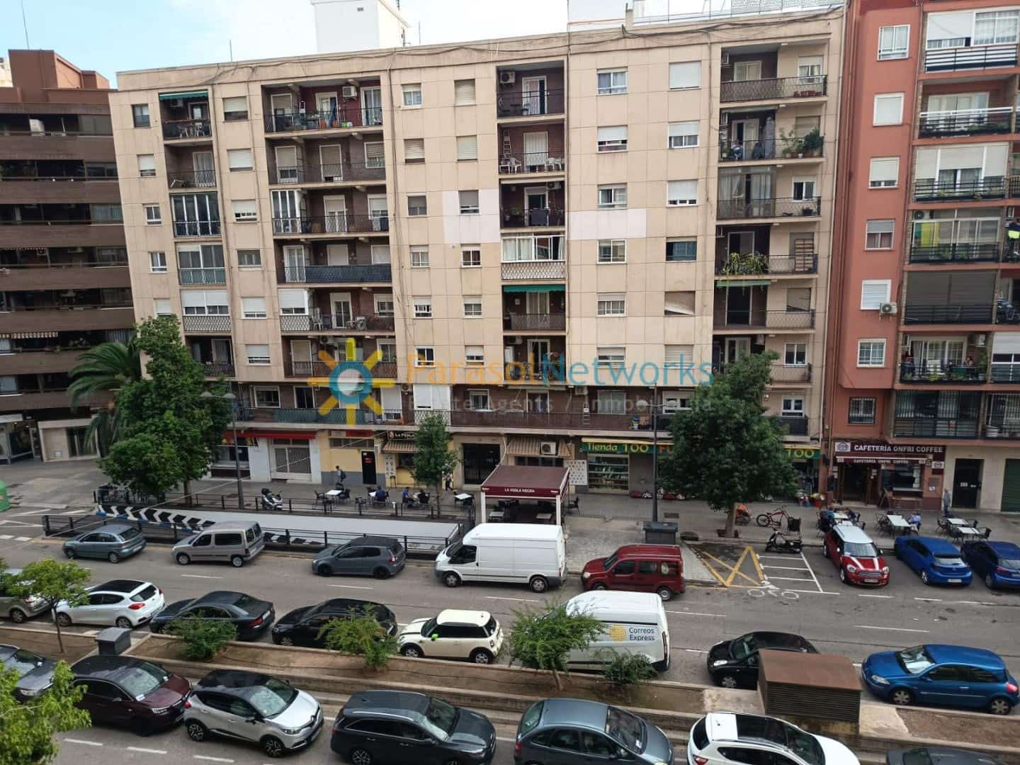 3 bedroom Apartment for rent in Valencia city - € 1,400 (Ref: 9447414)