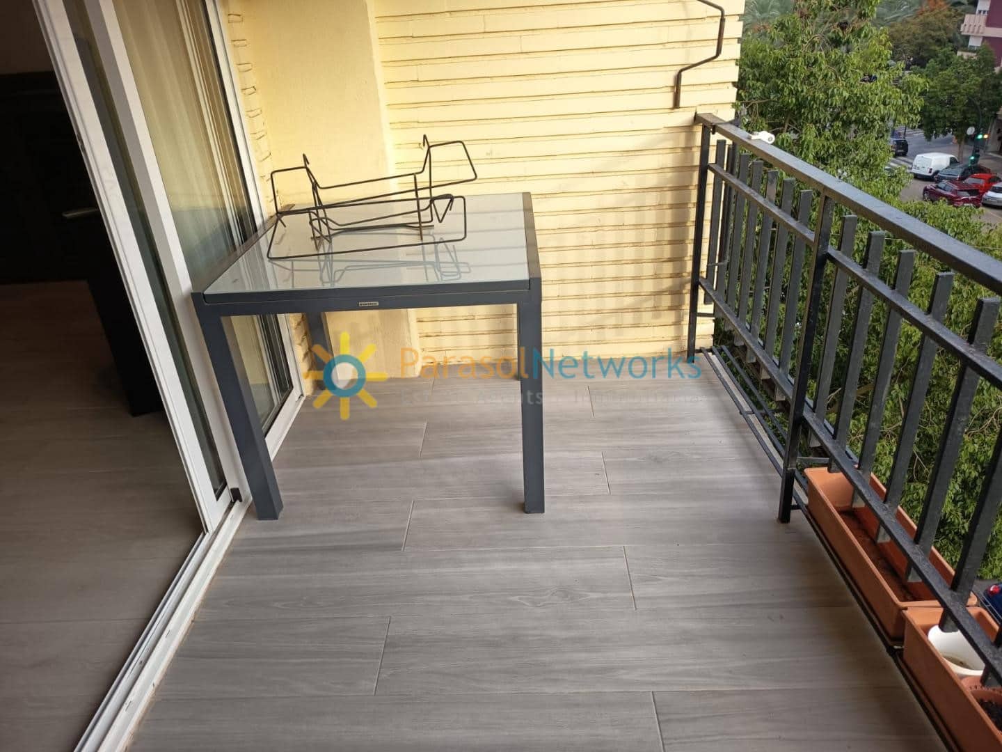 3 bedroom Apartment for rent in Valencia city - € 1,400 (Ref: 9447414)