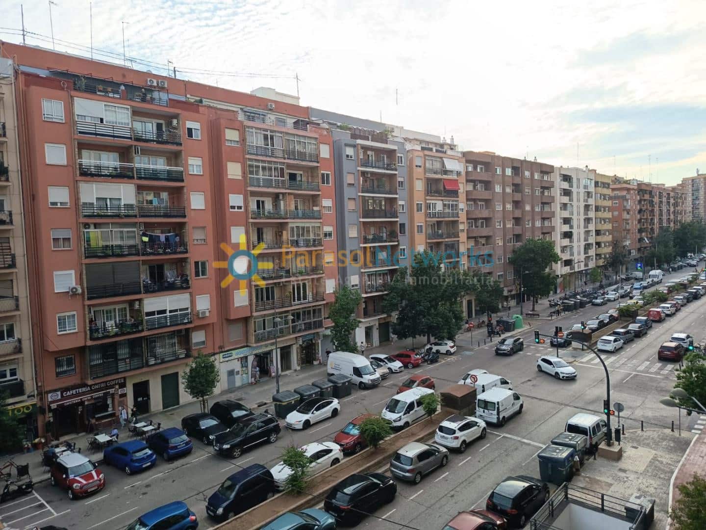 3 bedroom Apartment for rent in Valencia city - € 1,400 (Ref: 9447414)