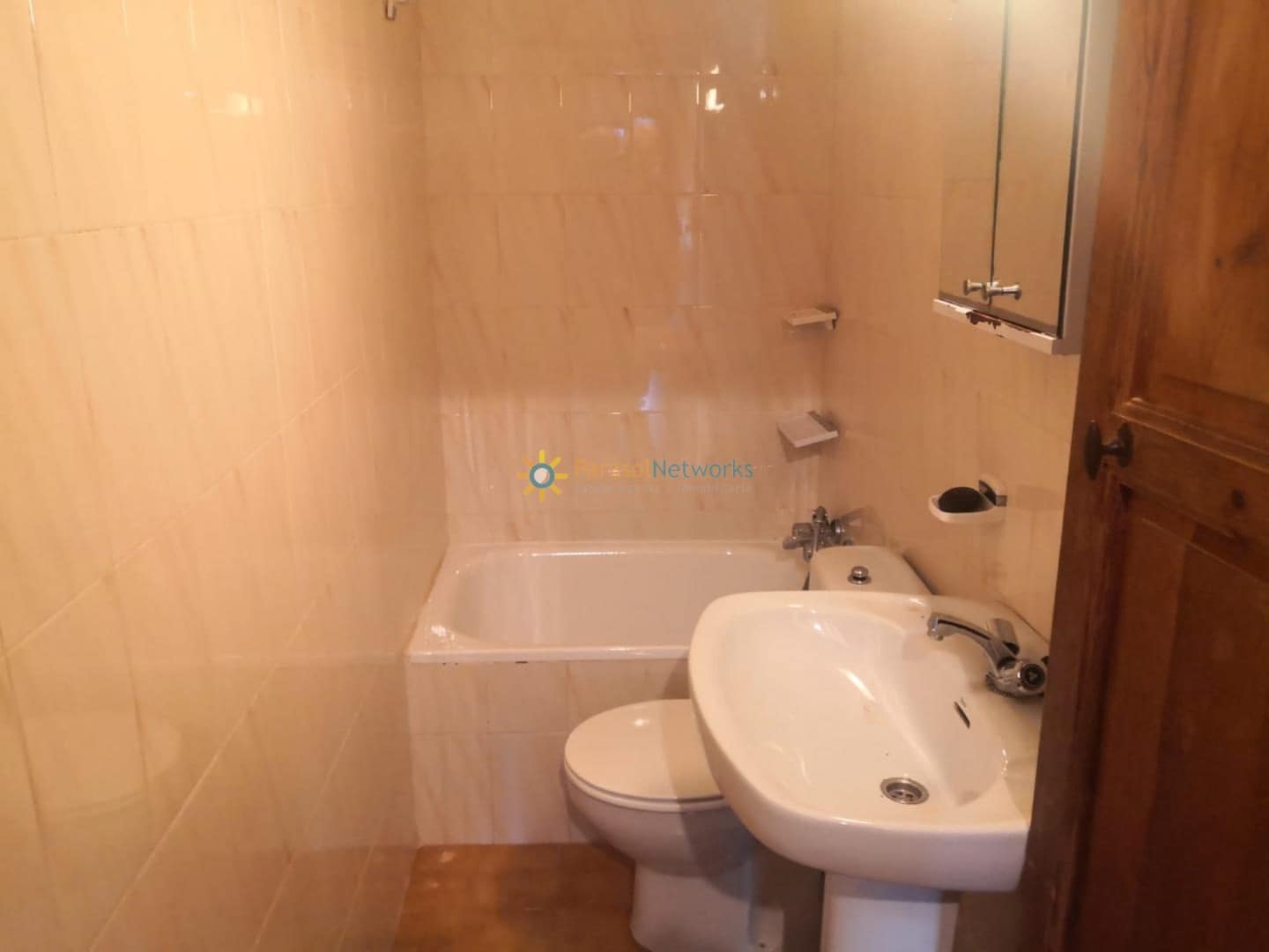 3 slaapkamer Finca/Landhuis te koop in Villena - € 1.000.000 (Ref: 9449719)