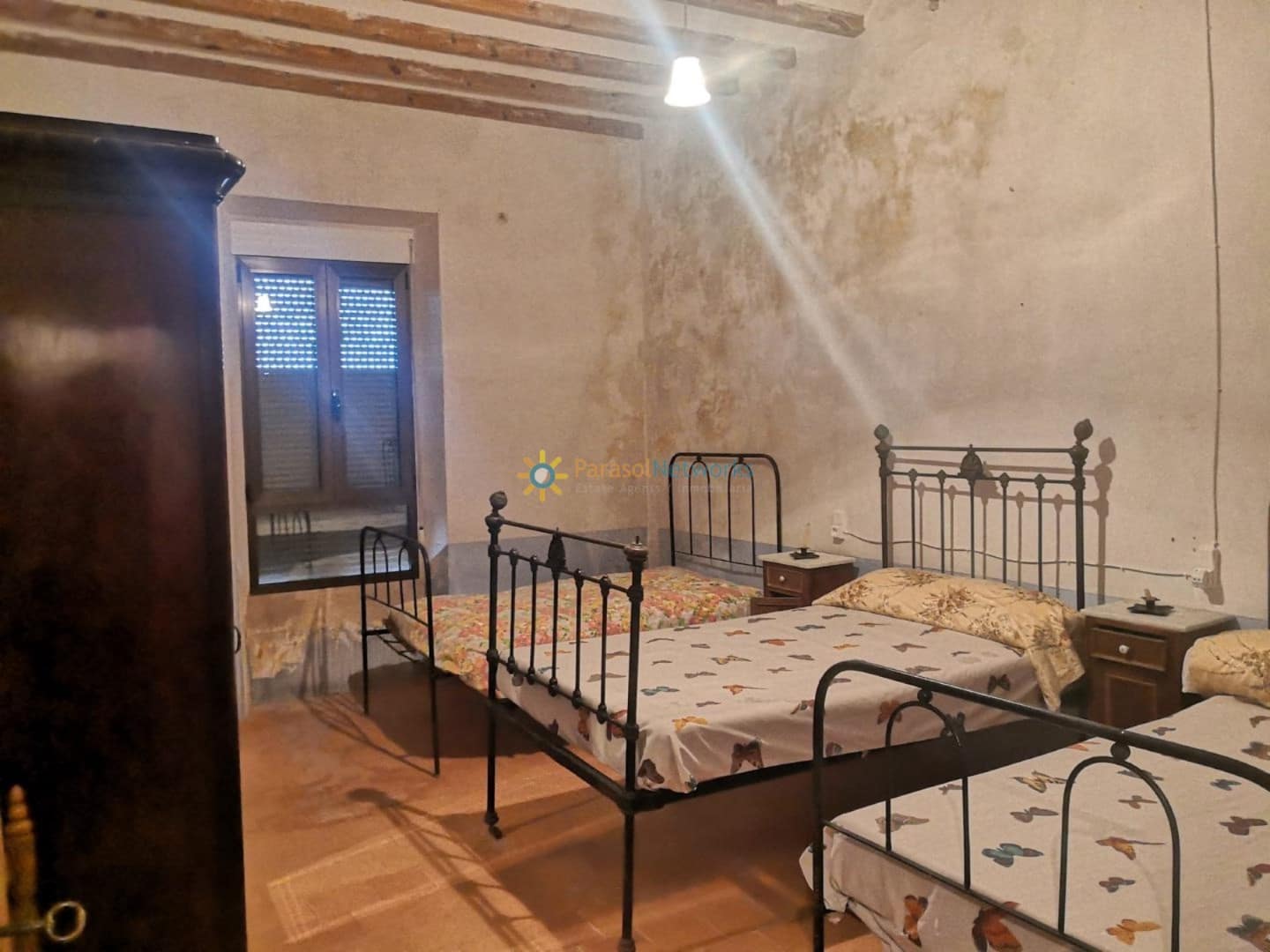 3 slaapkamer Finca/Landhuis te koop in Villena - € 1.000.000 (Ref: 9449719)