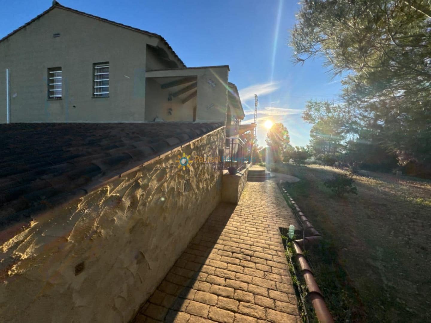 4 soverom Villa til salgs i Beniganim med garasje - € 375 000 (Ref: 9449802)