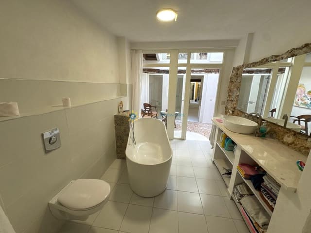 5 soverom Hus til salgs i Oliva Pueblo, Oliva - € 238 000 (Ref: 9450547)