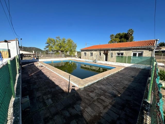 3 camera da letto Villa in vendita in Salem con piscina - 75.000 € (Rif: 9453467)