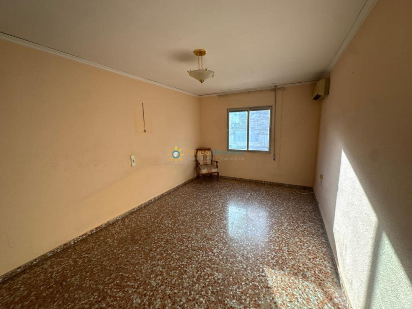 5 makuuhuone Omakotitalo myytävänä paikassa La Font d'En Carros - 255 000 € (Ref: 9454787)