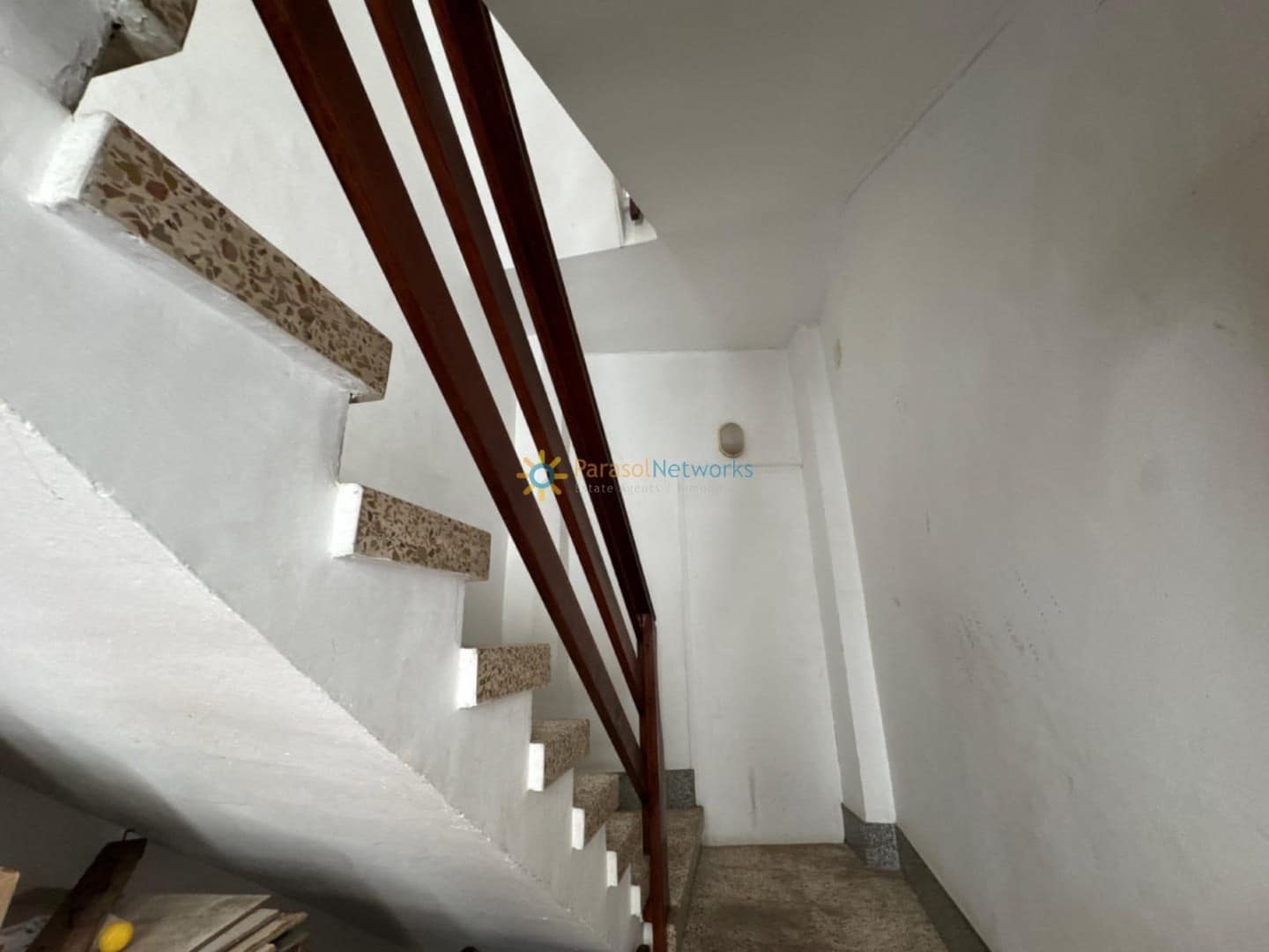 5 makuuhuone Omakotitalo myytävänä paikassa La Font d'En Carros - 255 000 € (Ref: 9454787)