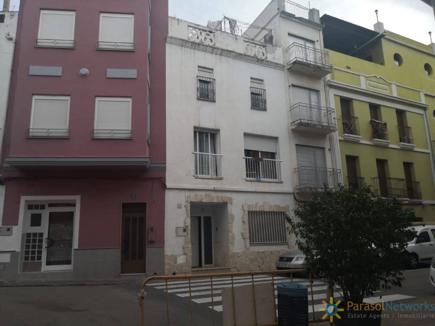 4 slaapkamer Huis te koop in La Font d'En Carros - € 160.000 (Ref: 9455662)