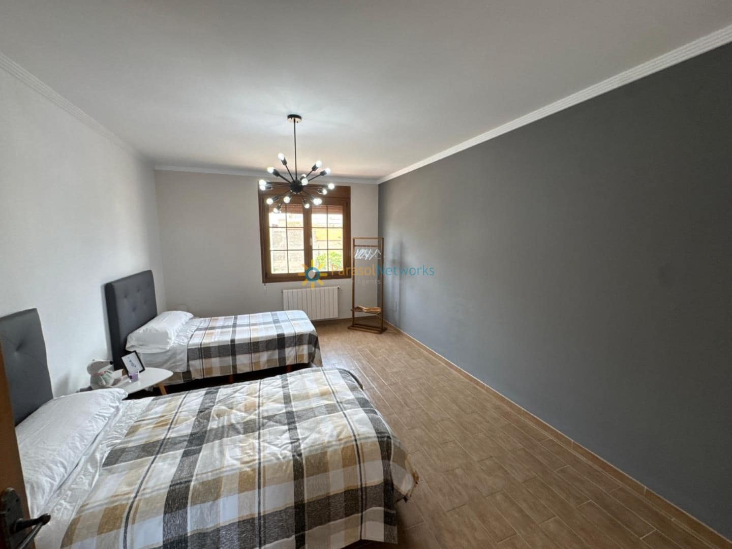 7 quarto Moradia para venda em Piles com piscina garagem - 520 000 € (Ref: 9467826)