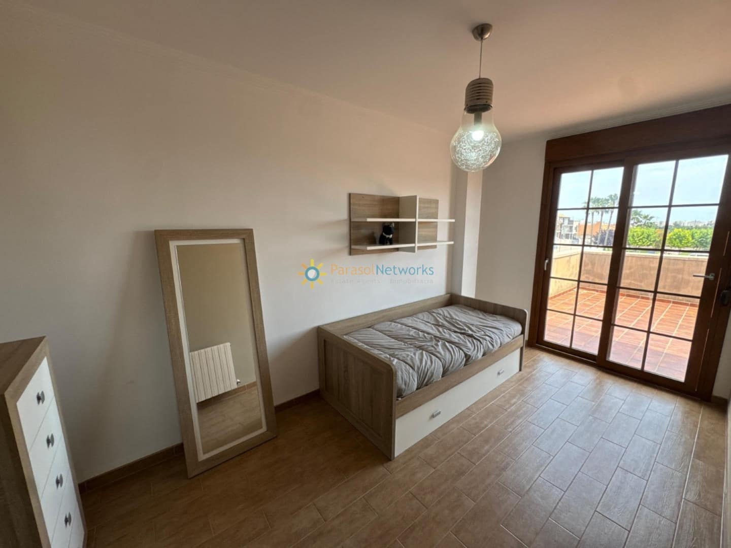 7 quarto Moradia para venda em Piles com piscina garagem - 520 000 € (Ref: 9467826)