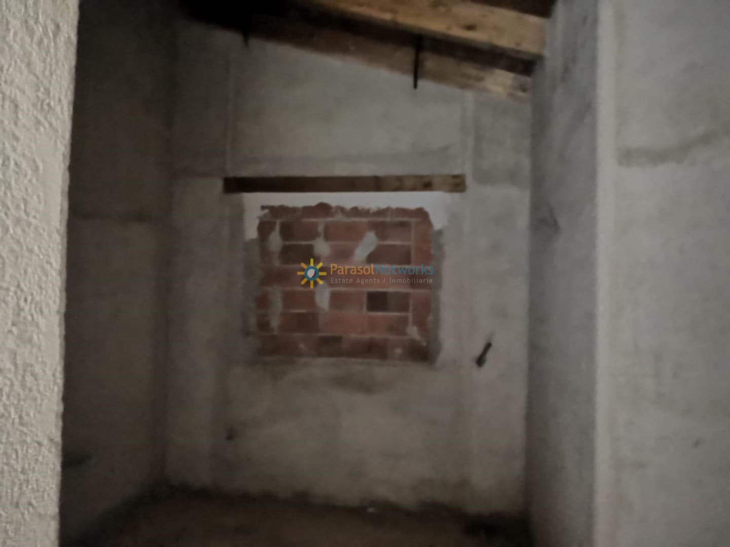 Rakentamaton maa myytävänä paikassa Muro de Alcoy - 128 000 € (Ref: 9471332)