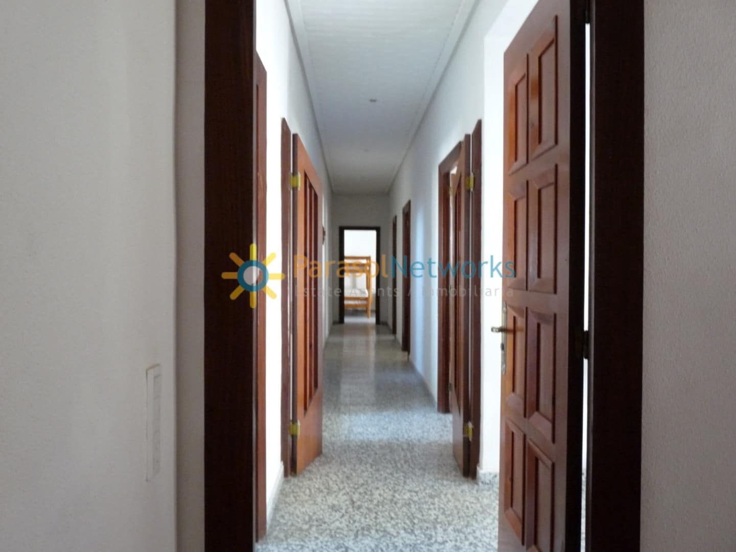 6 chambre Maison de Ville à vendre à La Font d'En Carros - 200 000 € (Ref: 9471702)