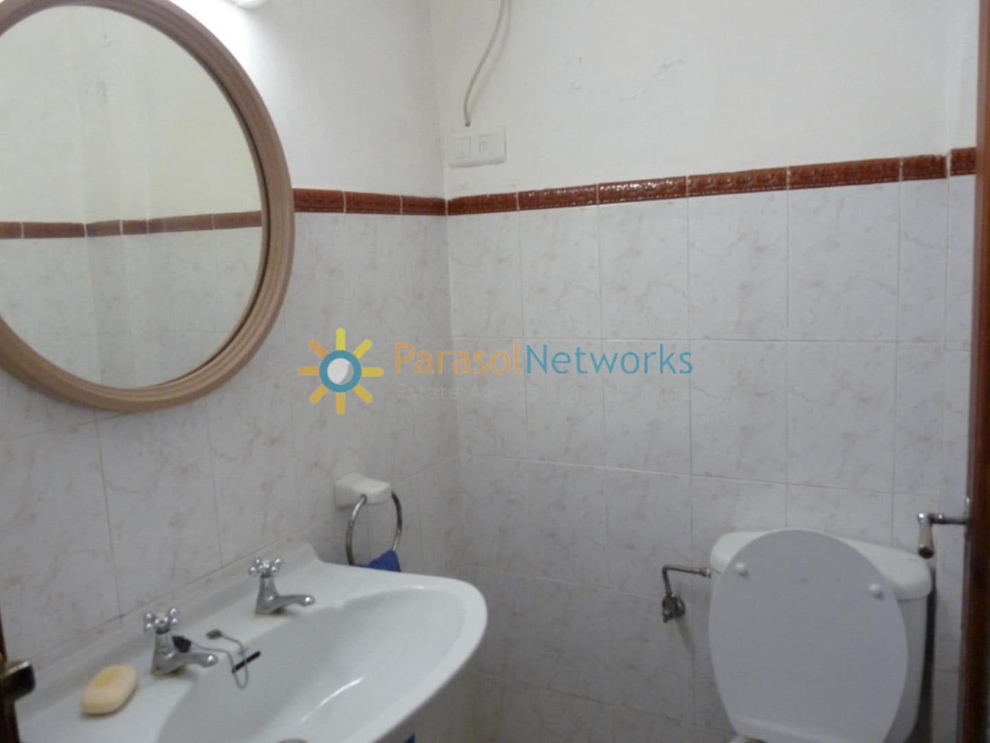 6 chambre Maison de Ville à vendre à La Font d'En Carros - 200 000 € (Ref: 9471702)