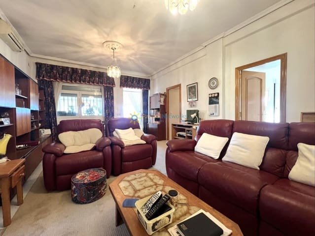 3 sypialnia Willa na sprzedaż w L'Olleria z basenem garażem - 265 000 € (Ref: 9471748)