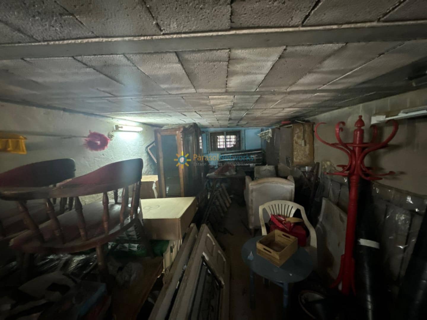 6 slaapkamer Villa te koop in Cotes met zwembad garage - € 215.000 (Ref: 9481396)