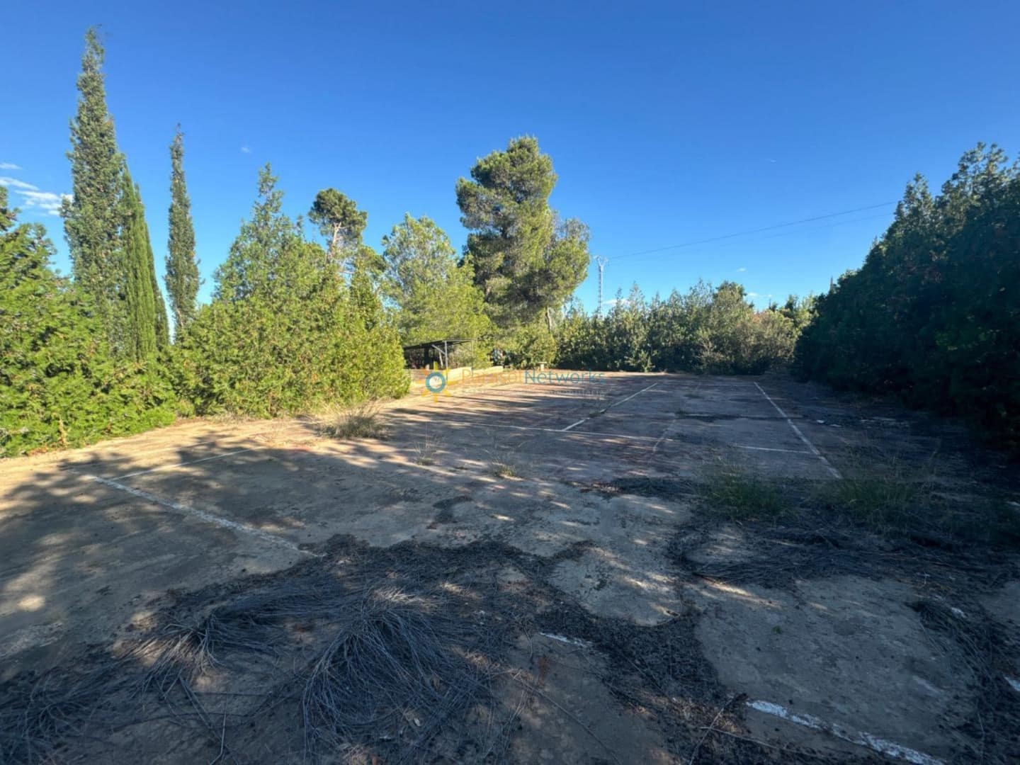 6 slaapkamer Villa te koop in Cotes met zwembad garage - € 215.000 (Ref: 9481396)