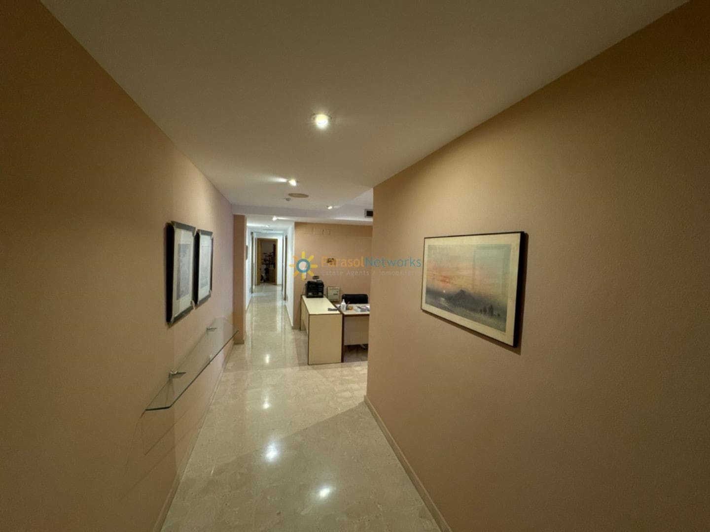 8 bedroom Office for sale in Oliva - € 175,000 (Ref: 9481595)