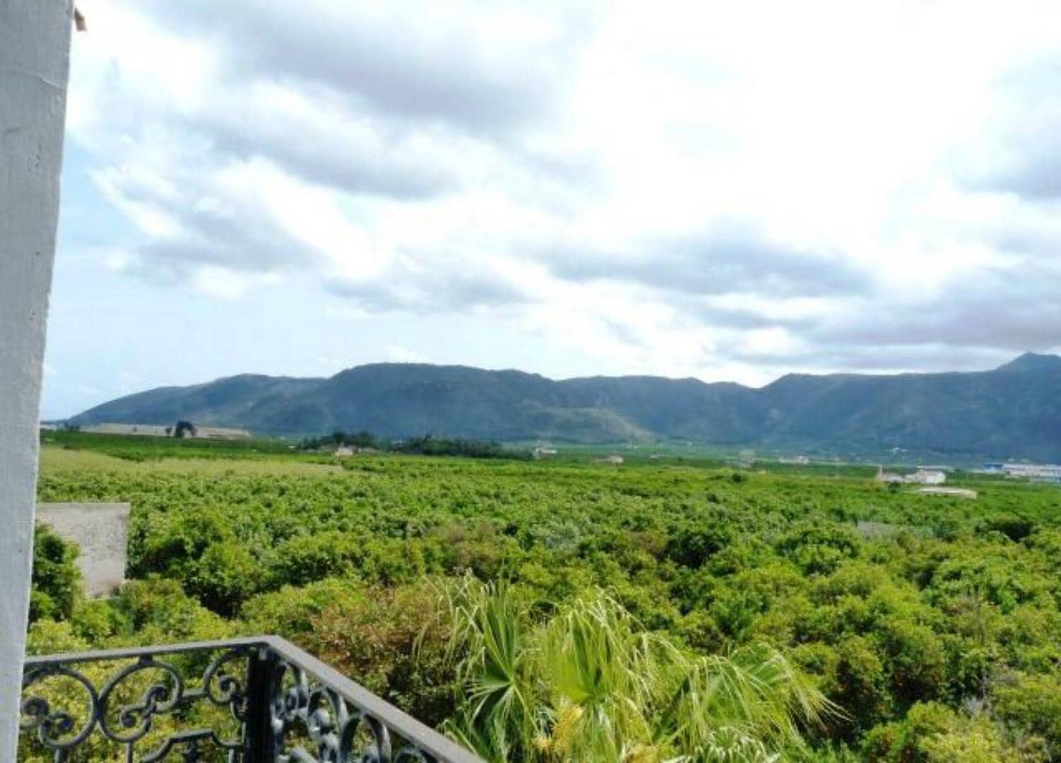 Finca/Casa Rural de 9 habitaciones en Benifairó de la Valldigna en venta con garaje - 550.000 € (Ref: 9487929)