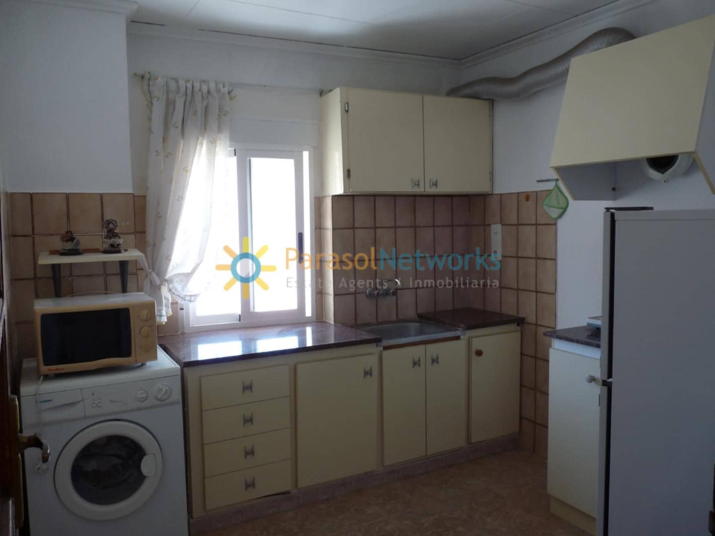 6 bedroom Business for sale in La Font d'En Carros - € 200,000 (Ref: 9490937)