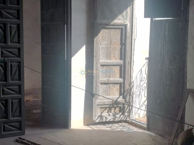 Finca/Casa Rural de 6 habitaciones en Bellreguard en venta con garaje - 185.000 € (Ref: 9494945)