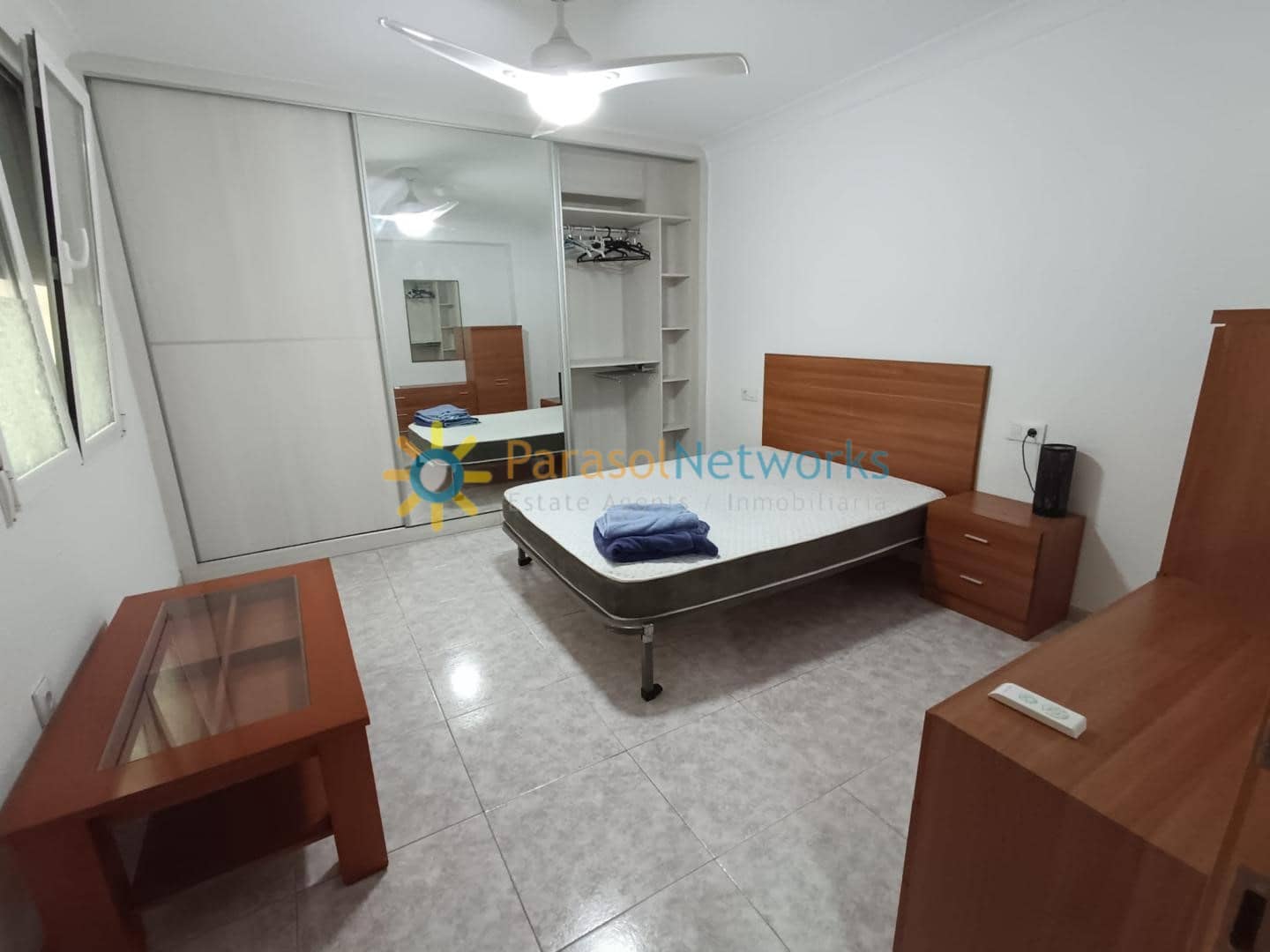 3 bedroom Flat for rent in Oliva - € 700 (Ref: 9496546)