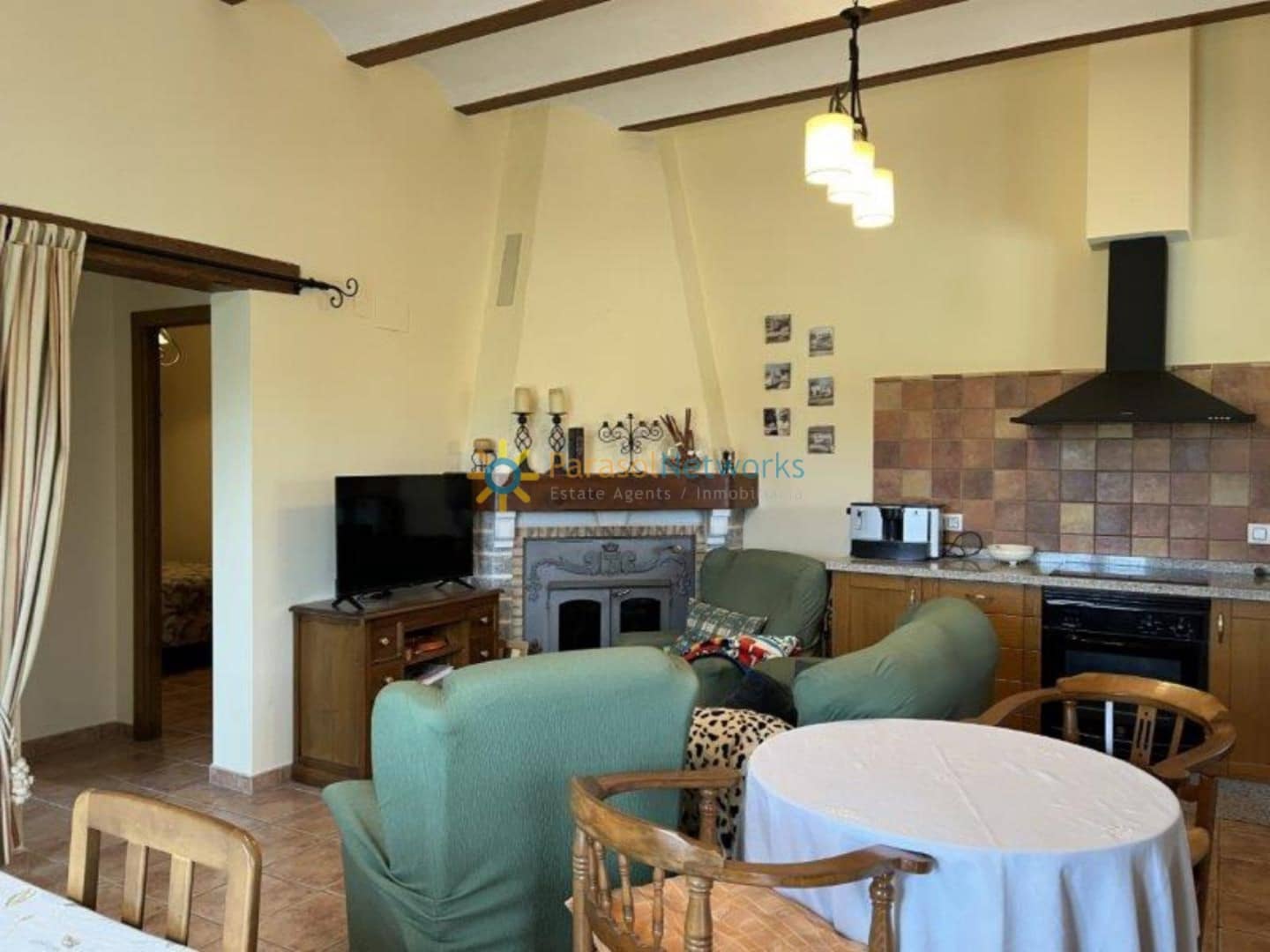 3 slaapkamer Villa te koop in Ontinyent met garage - € 200.000 (Ref: 9506537)