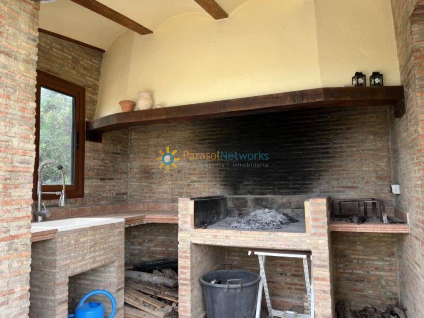 3 slaapkamer Villa te koop in Ontinyent met garage - € 200.000 (Ref: 9506537)