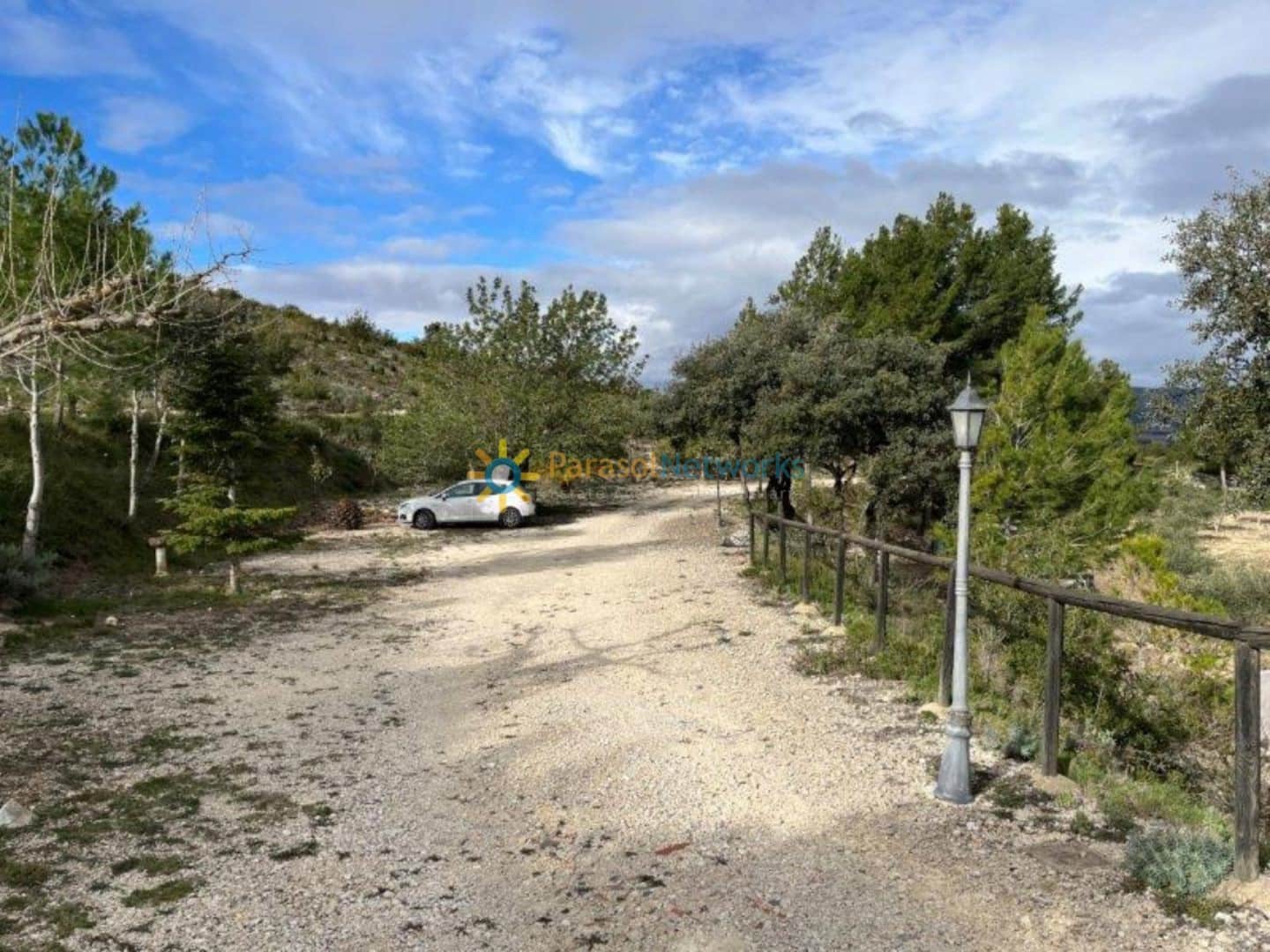 3 slaapkamer Villa te koop in Ontinyent met garage - € 200.000 (Ref: 9506537)