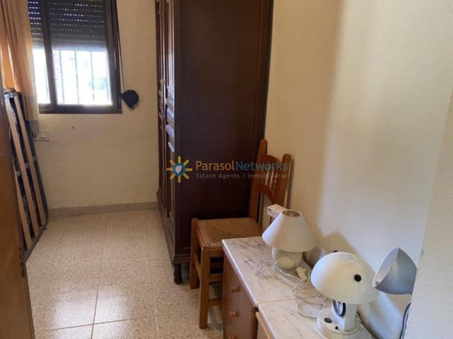 3 slaapkamer Villa te koop in Ontinyent met garage - € 150.000 (Ref: 9506903)