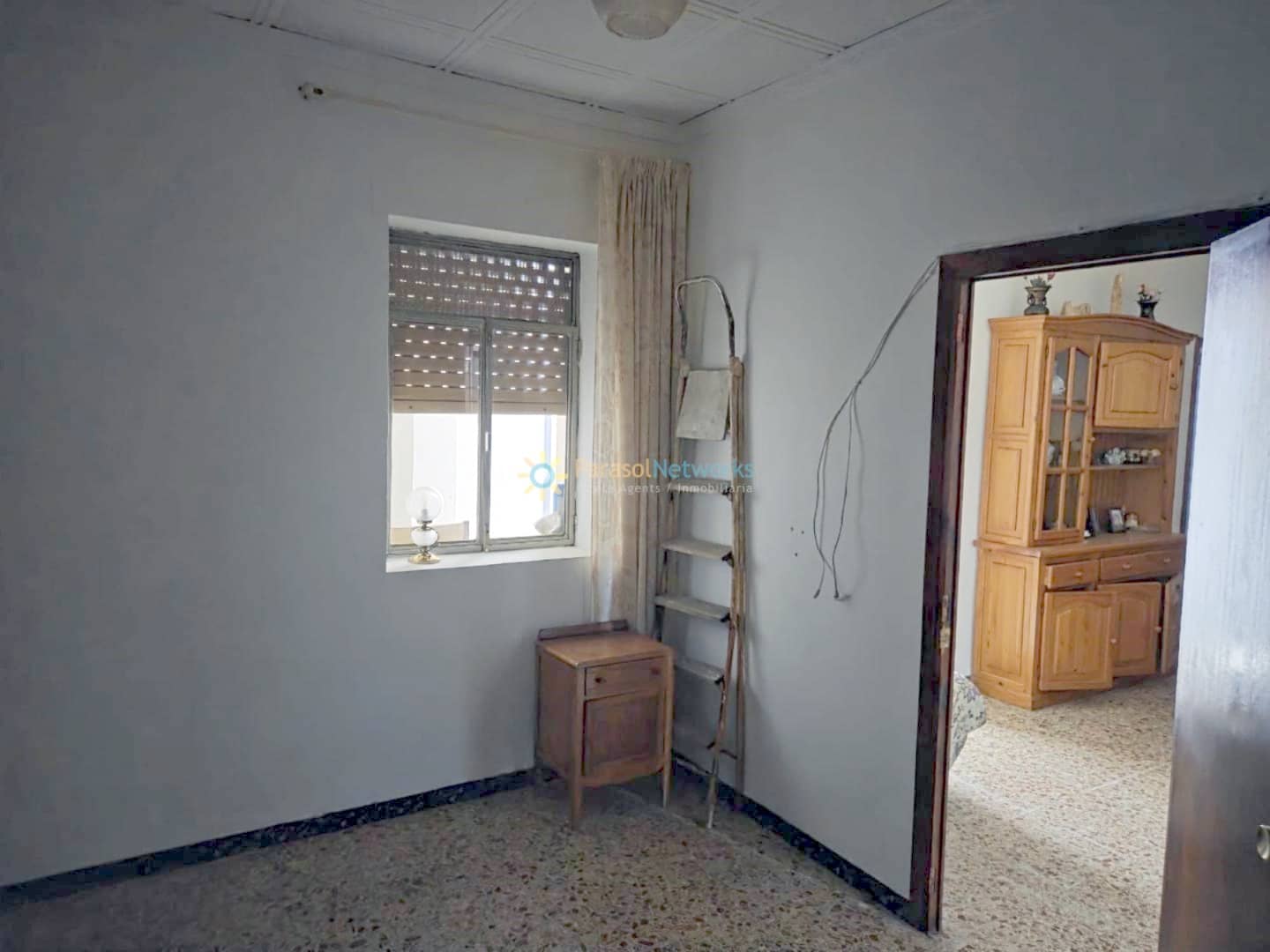 6 bedroom Townhouse for sale in Sumacarcer - € 78,000 (Ref: 9508007)